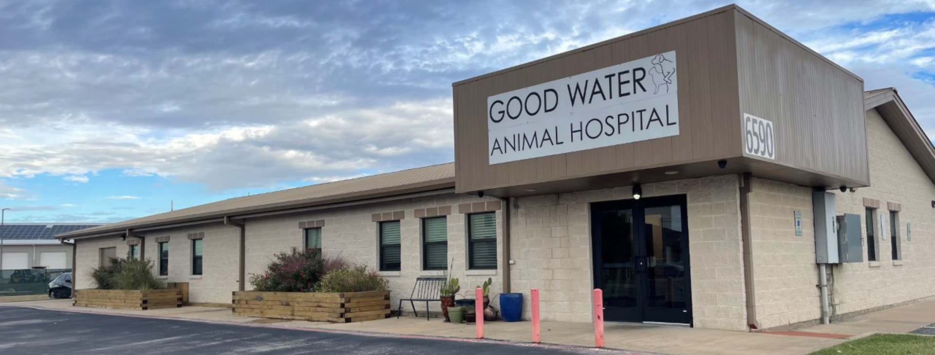 Goodwater Animal Hospital Oustide