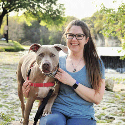 Lindsay Kennon Licensed Veterinary Technician